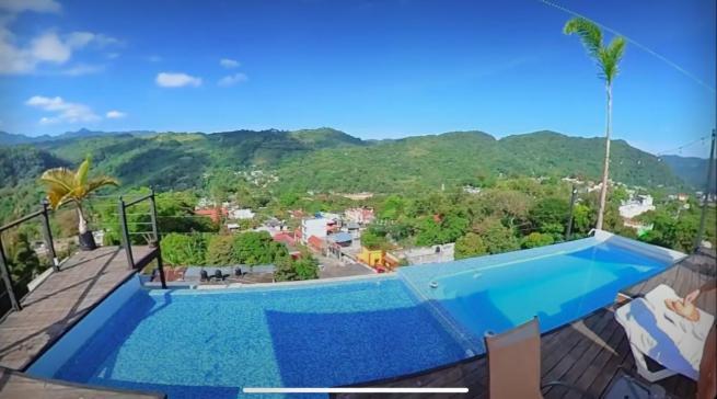 Roof Top Hotel Xilitla 希利特拉 外观 照片