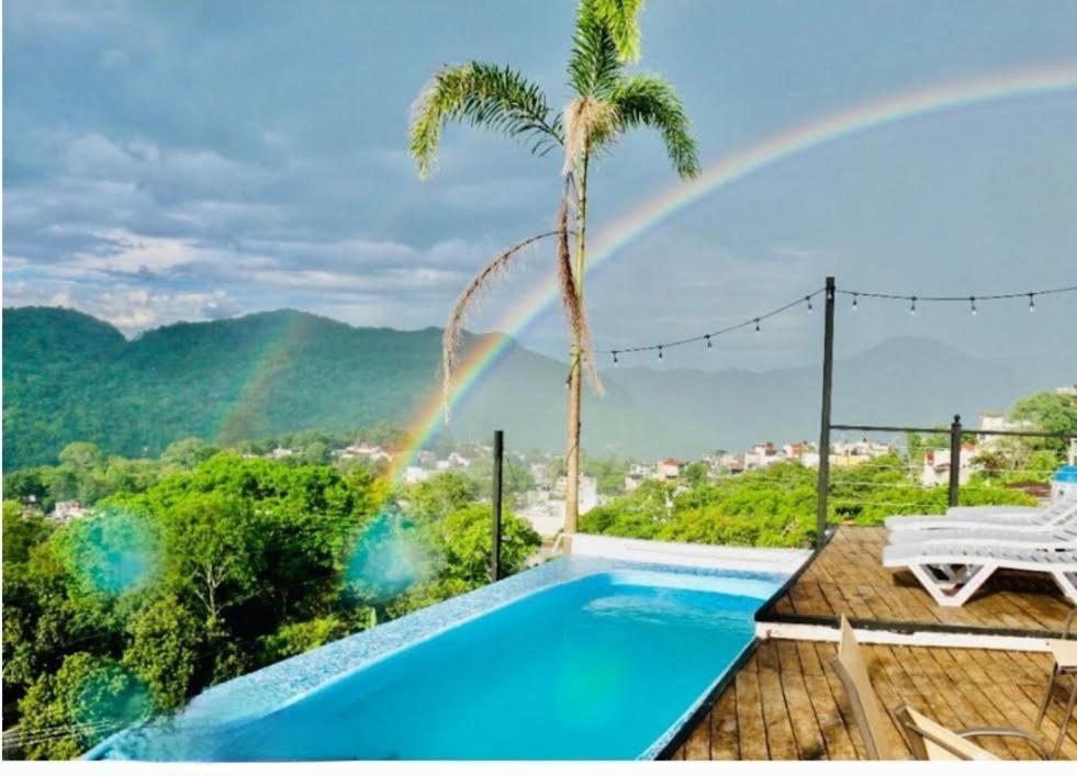 Roof Top Hotel Xilitla 希利特拉 外观 照片