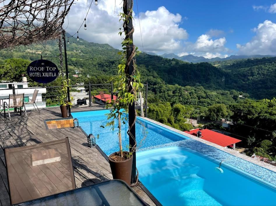 Roof Top Hotel Xilitla 希利特拉 外观 照片